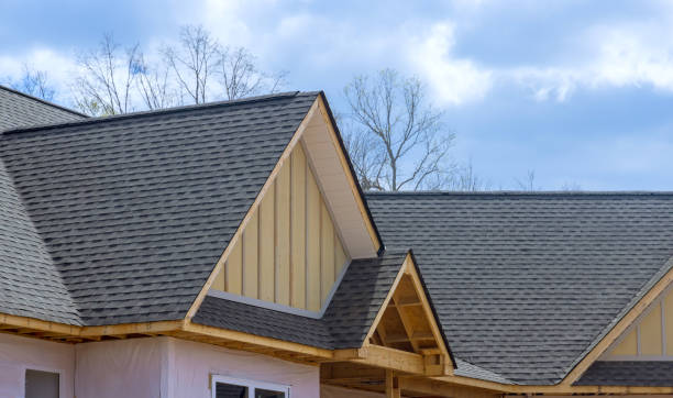 Best Roof Installation  in Halawa, HI